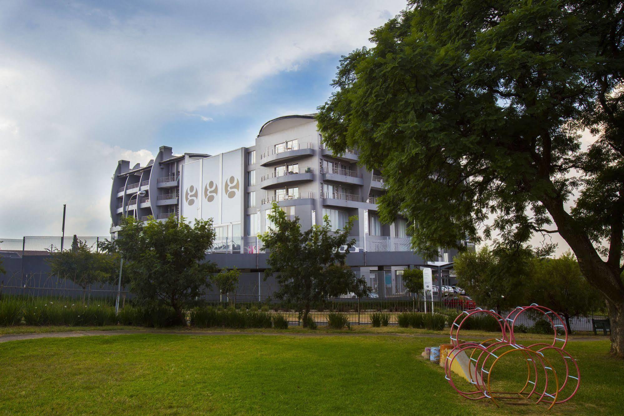 Genesis All-Suite Hotel Johannesburg Exteriör bild