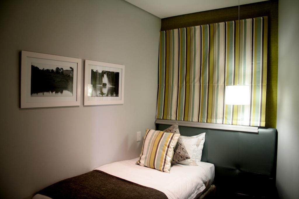 Genesis All-Suite Hotel Johannesburg Exteriör bild